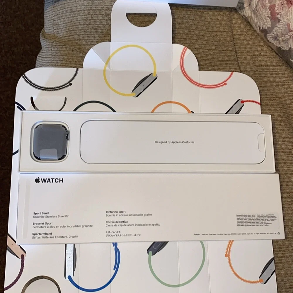 🩶🖤🩶NWT Apple iWatch SE (1st Gen.) Space Grey Aluminum Case Midnight Sport